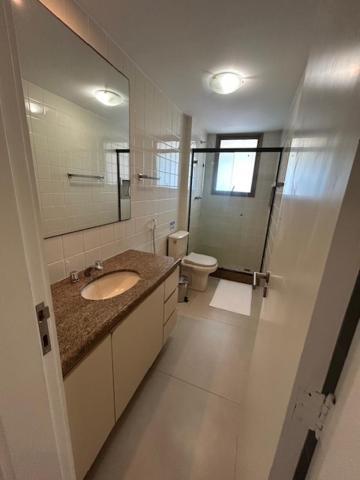 Amplo De 3 Quartos Na Barra Da Tijuca, Pertinho Da Praia, Super Bem Decorado E Equipado, Limpissimo, Cheiroso, Novinho, Com Suite, Lavabo, Varandao, Piscina, Portaria 24 Horas, Perto De Bares E Restaurantes Apartamento *