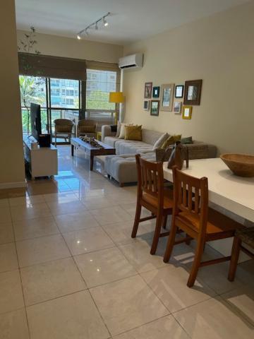 Amplo De 3 Quartos Na Barra Da Tijuca, Pertinho Da Praia, Super Bem Decorado E Equipado, Limpissimo, Cheiroso, Novinho, Com Suite, Lavabo, Varandao, Piscina, Portaria 24 Horas, Perto De Bares E Restaurantes * Rio de Janeiro